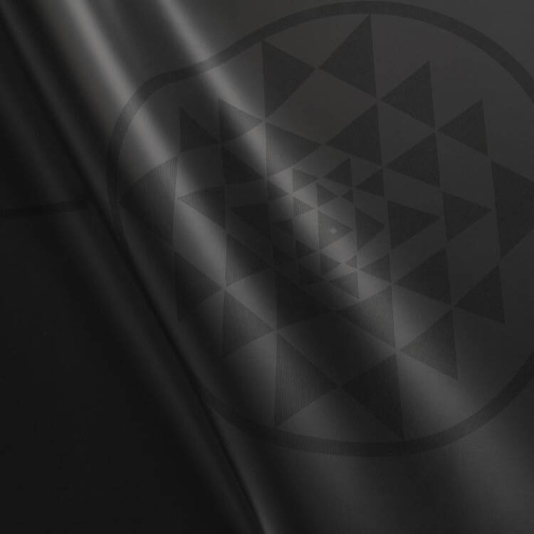 Mata do jogi Phoenix 4mm - Black Yantra Alignment